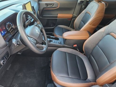 Used 2024 Ford Bronco Sport Outer Banks image 12