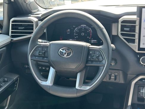 Certified 2025 Toyota Tundra Limited AWD/4WD image 45