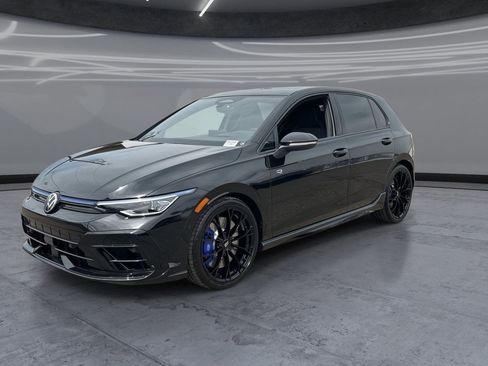 New 2026 Volkswagen Golf AWD/4WD image 3