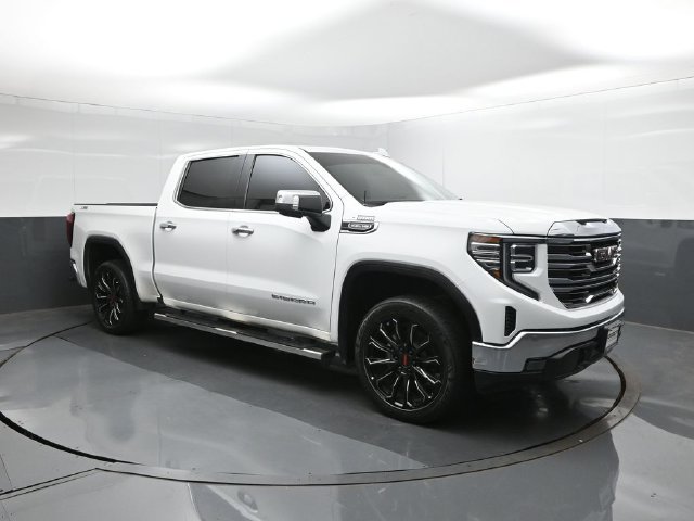 Used 2023 GMC Sierra 1500 SLT w/ X31 Off-Road Package AWD/4WD image 26