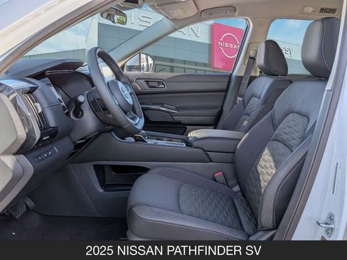New 2025 Nissan Pathfinder SV image 14