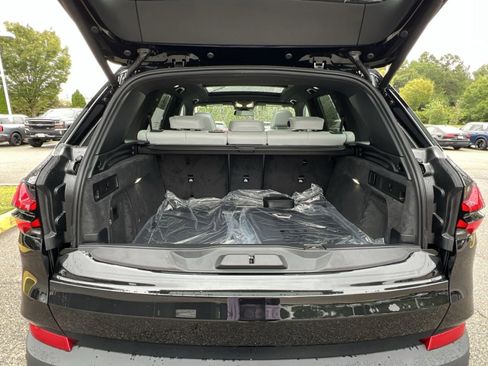 New 2026 BMW X5 xDrive40i w/ Climate Comfort Package image 24