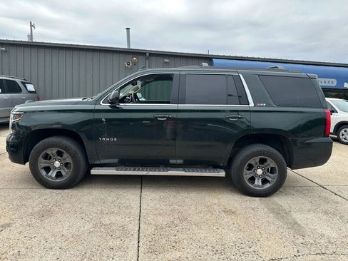 Used 2016 Chevrolet Tahoe LT w/ Luxury Package AWD/4WD image 4