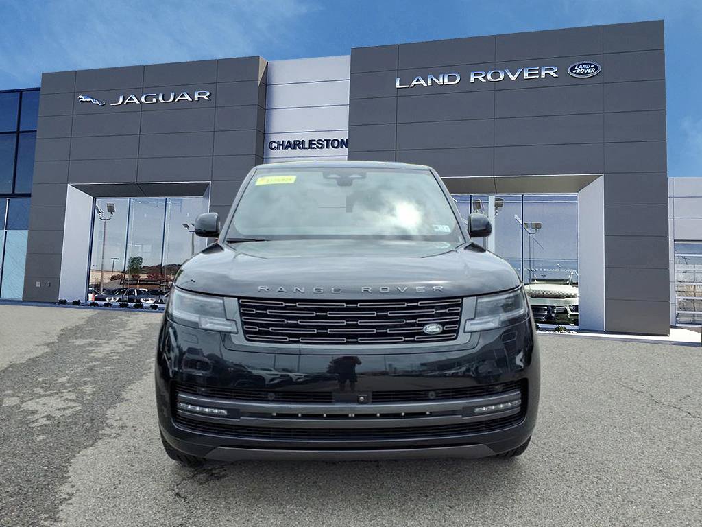 Certified 2024 Land Rover Range Rover Long Wheelbase SE AWD/4WD image 8