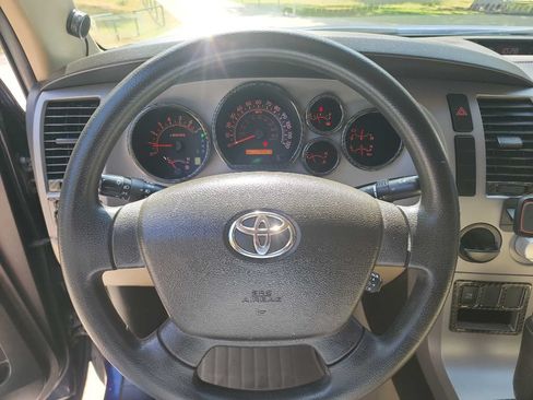 Used 2011 Toyota Tundra 2WD CrewMax w/ Tow Pkg image 18