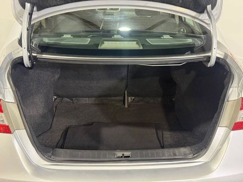 Used 2014 Nissan Sentra S FWD image 30