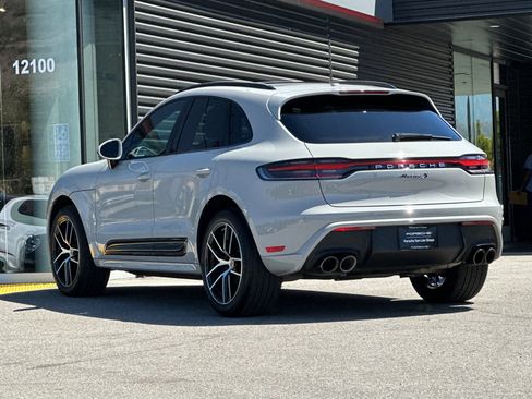 Certified 2025 Porsche Macan S AWD/4WD image 3