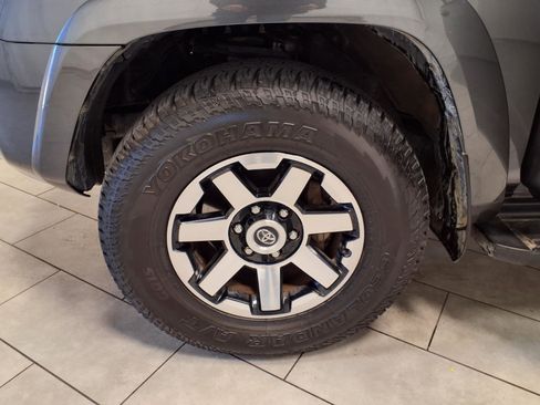 Used 2021 Toyota 4Runner TRD Off-Road Premium image 28