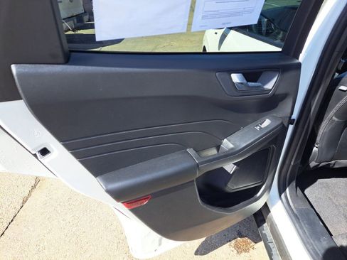 Used 2024 Ford Escape ST-Line w/ Tech Pack #1 image 21