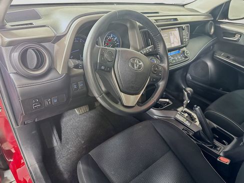 Used 2018 Toyota RAV4 Adventure image 9