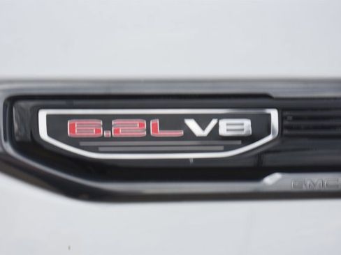 Used 2021 GMC Sierra 1500 AT4 image 11