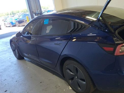 Used 2021 Tesla Model 3 Long Range AWD/4WD image 4