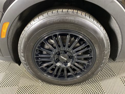 Used 2024 Buick Envista Preferred w/ Convenience I Package image 12