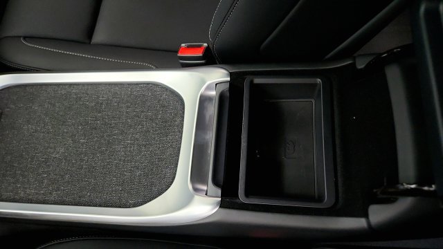 Used 2024 Lucid Air Pure RWD image 75