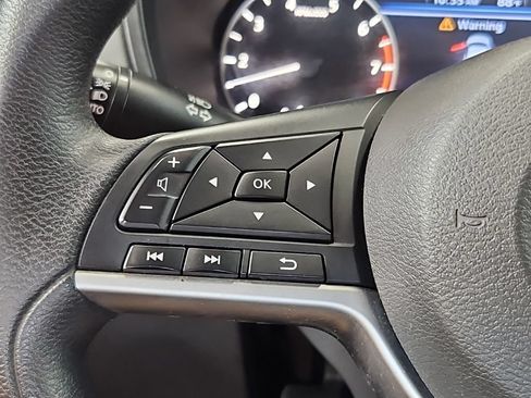 Used 2021 Nissan Altima 2.5 SV FWD image 11