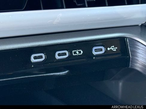 New 2026 Lexus TX 500h AWD image 20