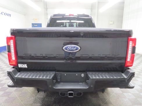 Used 2023 Ford F250 Lariat w/ Lariat Ultimate Package image 42