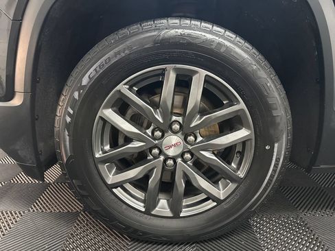 Used 2017 GMC Acadia SLT AWD/4WD image 37