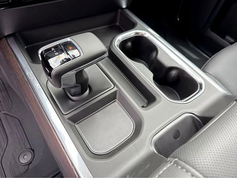 New 2026 GMC Sierra 1500 SLT w/ SLT Premium Plus Package image 22