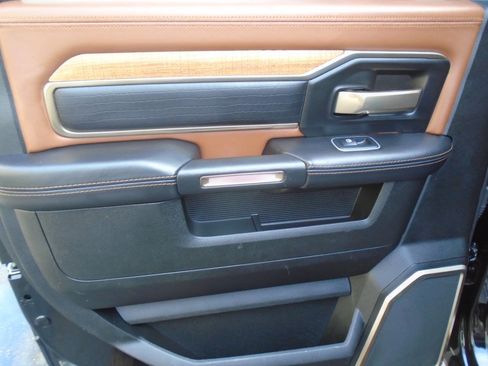 Used 2024 RAM 3500 Limited w/ Safety Group image 65