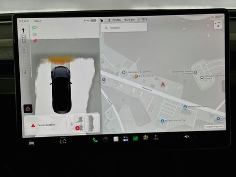 Used 2024 Tesla Model 3 Standard Range RWD image 27