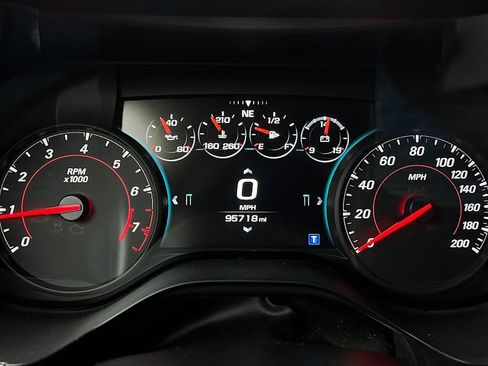 Used 2016 Chevrolet Camaro SS RWD image 13