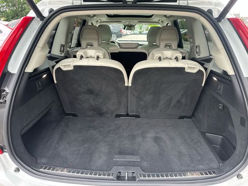 Used 2023 Volvo XC90 B5 Core w/ Climate Package AWD/4WD image 30