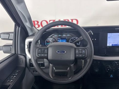 New 2026 Ford F250 XL w/ XL Chrome Package image 11