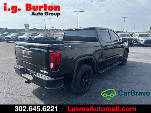 Used 2023 GMC Sierra 1500 Elevation w/ LPO, Elevation Black Package AWD/4WD image 3