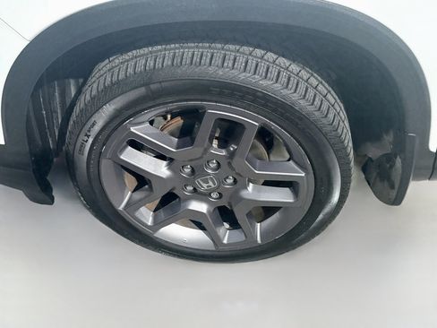Certified 2023 Honda Passport EX-L image 36