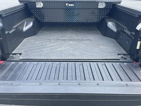 Used 2023 Toyota Tacoma SR5 image 11