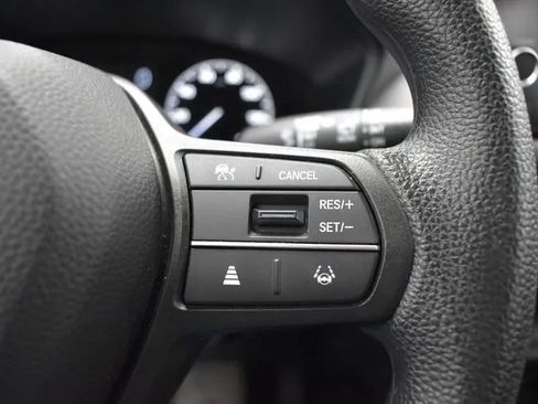 Used 2025 Honda HR-V LX image 22