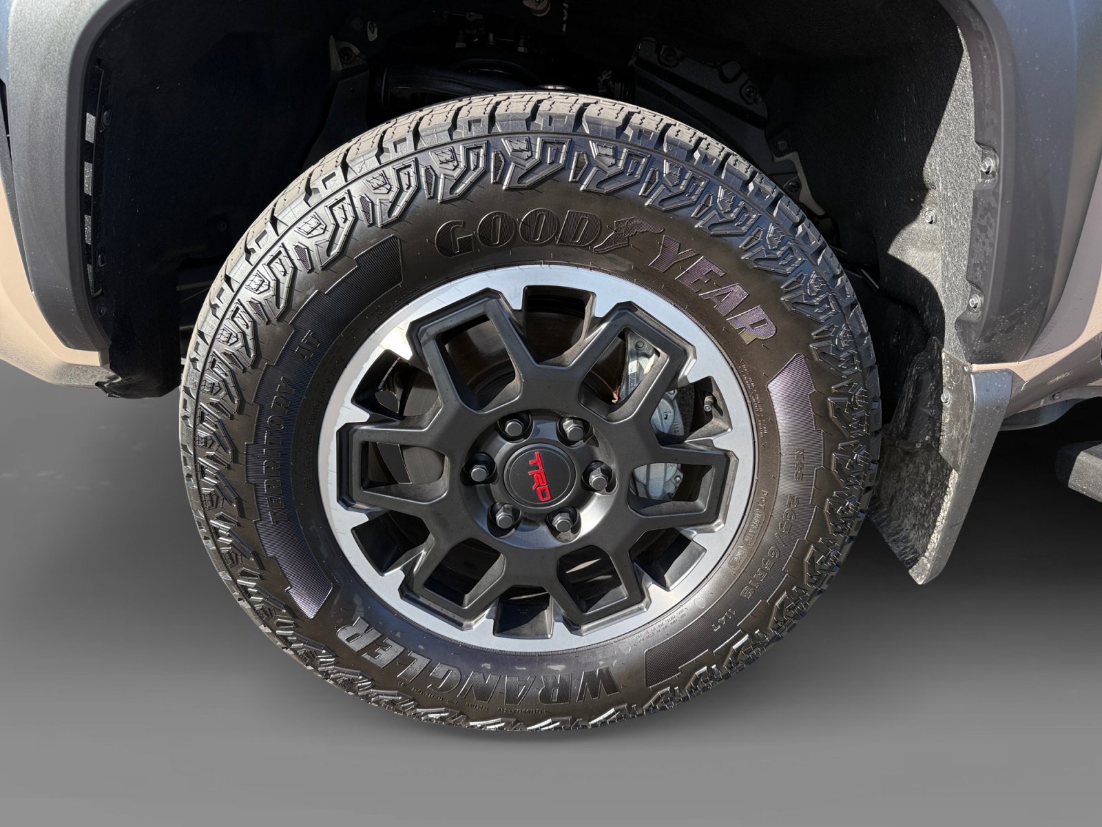 Used 2026 Toyota Tacoma TRD Off-Road w/ TRD Off Road Premium Package AWD/4WD image 9