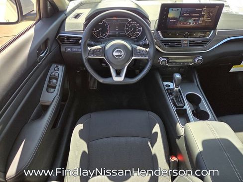 New 2026 Nissan Altima 2.5 SV w/ SV Special Edition Package FWD image 10