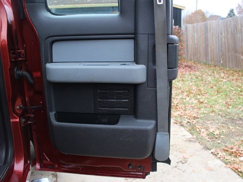 Used 2014 Ford F150 STX w/ Equipment Group 201A Mid image 26