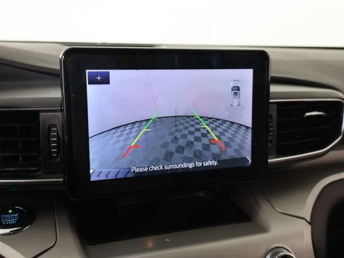 Used 2021 Ford Explorer XLT w/ Equipment Group 202A RWD image 6