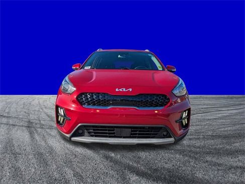 Used 2022 Kia Niro EX Premium image 9