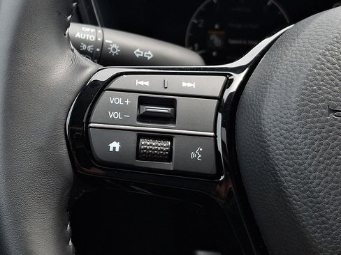 Used 2025 Honda CR-V EX-L image 21