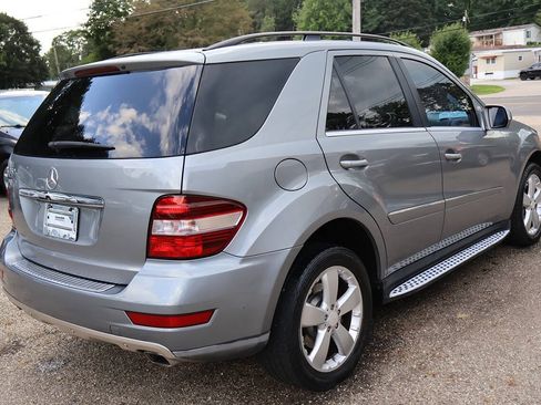 Used 2010 Mercedes-Benz ML 350 2WD image 9
