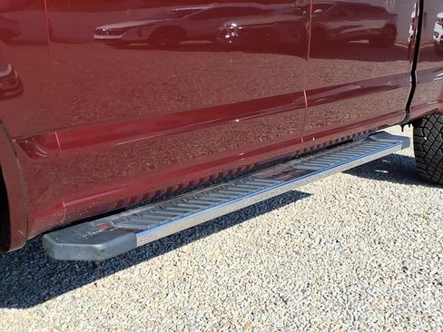 Used 2016 Ford F150 Lariat w/ Equipment Group 502A Luxury AWD/4WD image 13