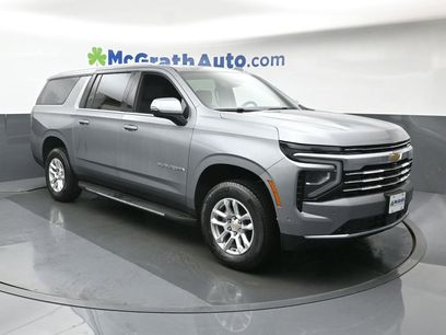 New 2026 Chevrolet Suburban LT w/ Comfort Package