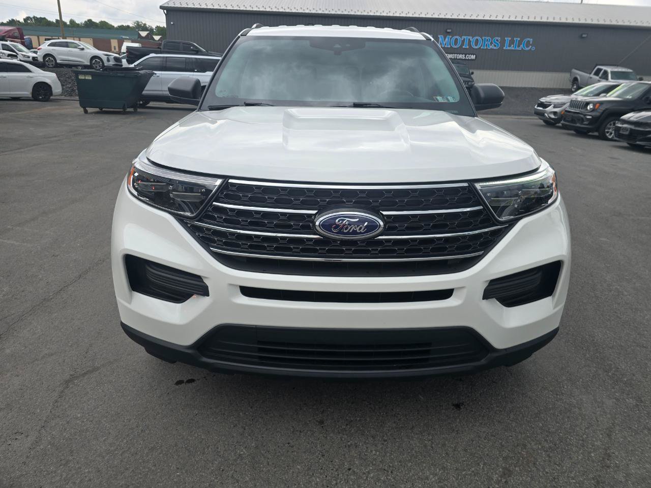 Used 2024 Ford Explorer XLT w/ Class IV Trailer Tow Package AWD/4WD image 21