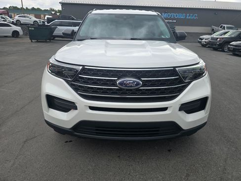 Used 2024 Ford Explorer XLT w/ Class IV Trailer Tow Package AWD/4WD image 21