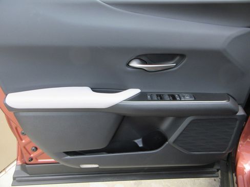 New 2026 Lexus UX 300h AWD image 26