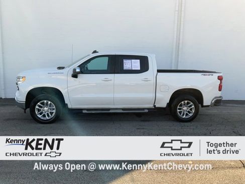 Used 2022 Chevrolet Silverado 1500 LT w/ Protection Package image 39