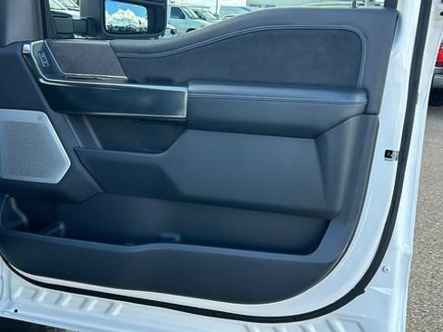 Certified 2025 Ford F450 Platinum w/ FX4 Off-Road Package image 10