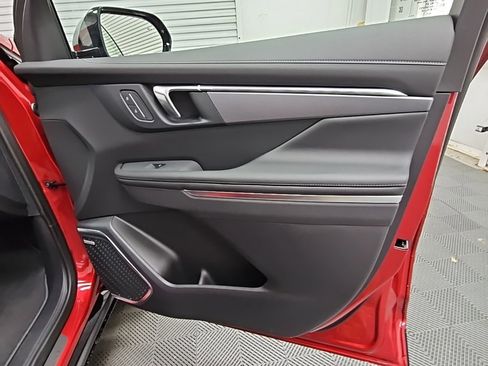 New 2025 Buick Enclave Sport Touring w/ Power Package image 43