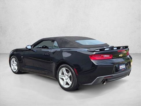 Used 2016 Chevrolet Camaro LT RWD image 8