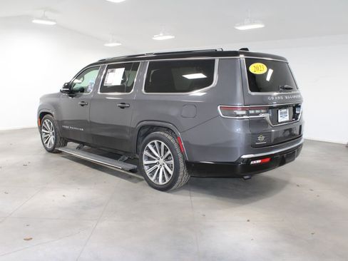Used 2023 Jeep Grand Wagoneer L Series II image 7