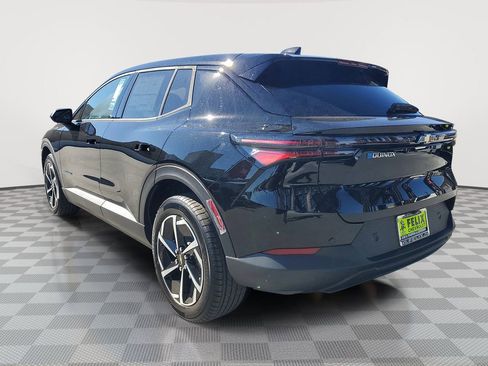 New 2026 Chevrolet Equinox EV LT image 4